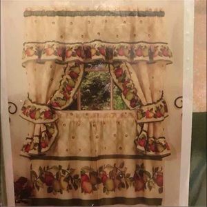Apple orchard kitchen window curtain set